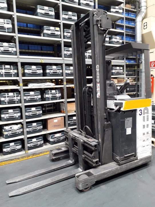 Gepflegte Flurförderfahrzeuge-1